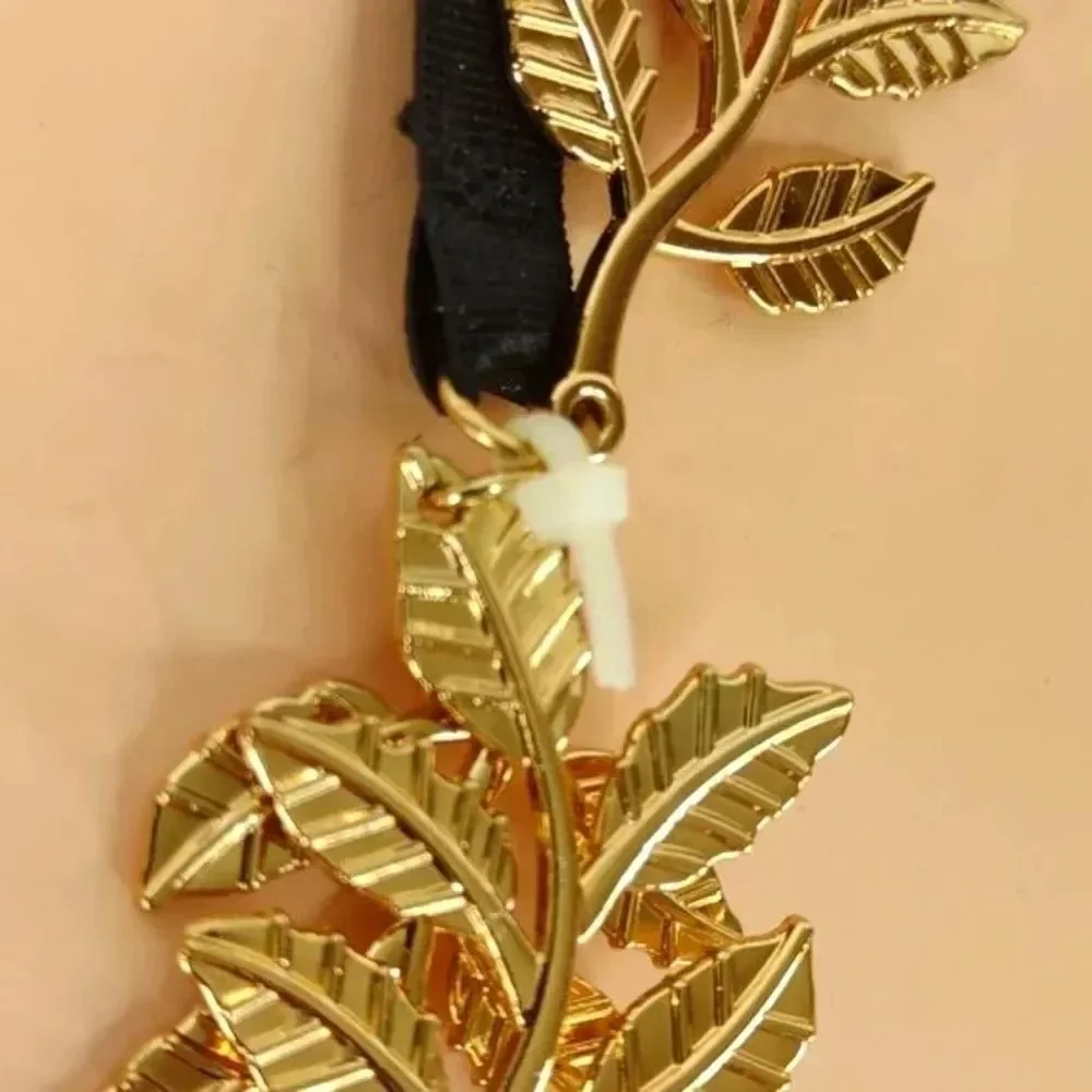 Headband Gold Leaves Adjustable Head band Coilz & Curlz NWT